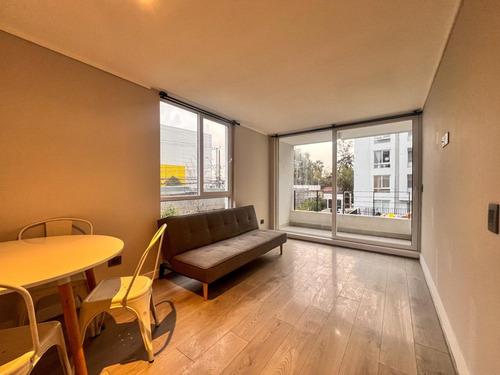 Departamento Impecable Metro Orientales Estc. Y Bodega