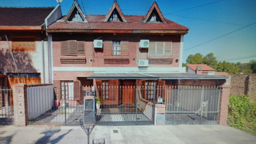 Triplex Al Frente Venta 4 Ambientes  Ramos Mejia