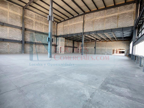 Local En Renta Punto Escobedo León Gto 400 M2