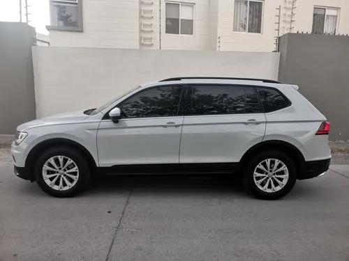 Volkswagen Tiguan 1.4 Comfortline At
