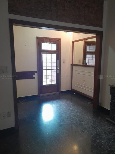 Casa En Venta Ubicado En Lanús Oeste, Zona Sur