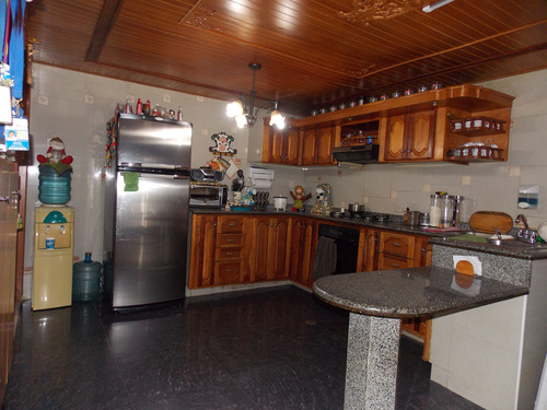 Venta De Casa En La Urb José Laurencio Silva Ciudad Alianza 46-11