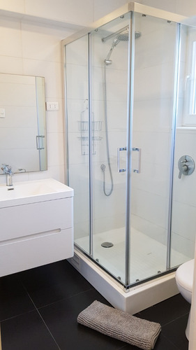 Arriendo Remodelado/ Amoblado 2d2b Seguro Y A Pasos De Todo