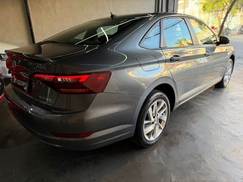 Volkswagen Jetta 1.4 250 Tsi Flex Aut. 4p