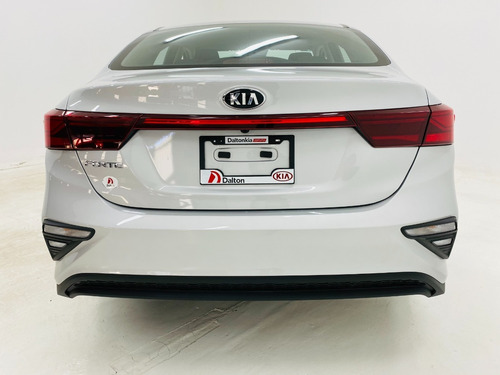 Kia Forte 2.0 L At