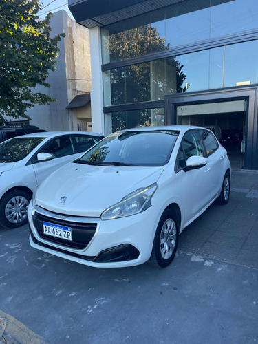 Peugeot 208 1.5 Active