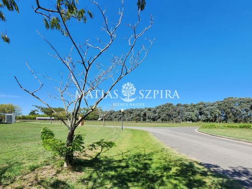 Lote Central En Haras San Pablo