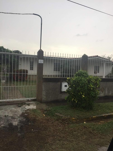 Imagen 12 de 12 de Rio Chico Los Apamates En Casa En Venta