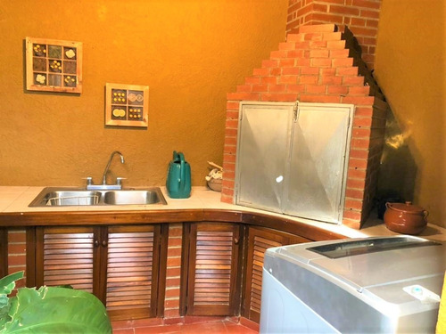 Townhouse Urb. El Retiro San Antonio De Los Altos