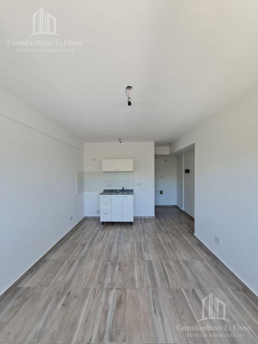 Oportunidad - Venta Monoambiente En Segundo Piso - Apto Profesional -