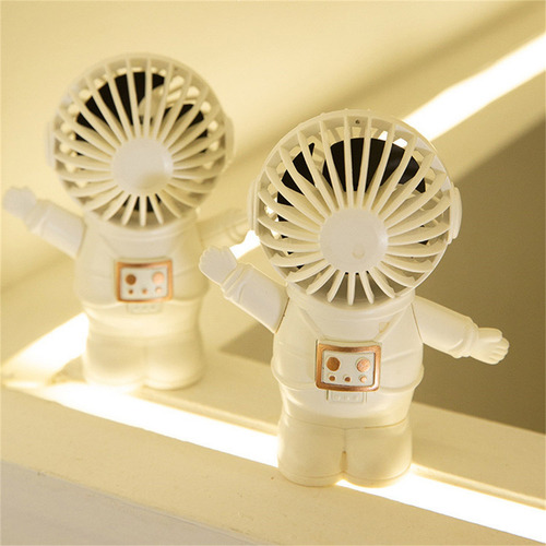 D Cute Astronaut Ventilador De Escritorio Portátil Con Bolsi