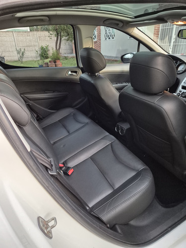 Peugeot 308 2.0 Feline 143cv