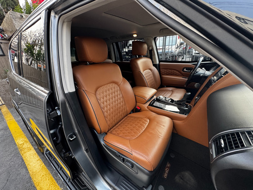 Infiniti QX80 5.6l Perfection 8 Pasajeros At