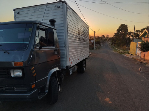 Imagem 5 de 7 de Vw 7110 Turbinado
