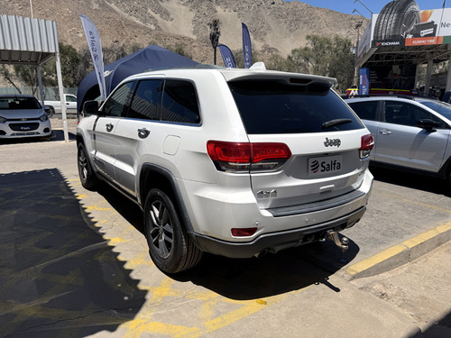 Jeep Cherokee 3.6 Limited Lx 4x4 At 5p