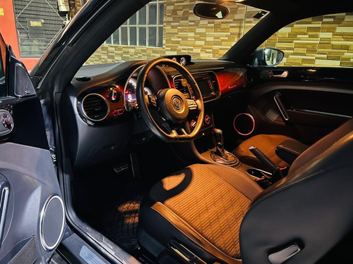 Volkswagen Beetle 2.0 Turbo Fender At