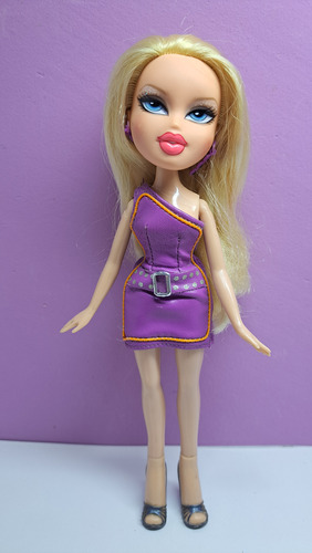 Muñeca Bratz Cloe Neon