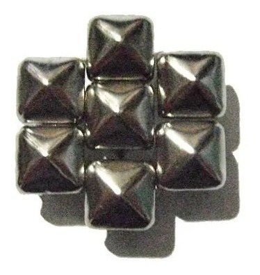 Piramide Niquel 9mm Plateada Rock Metal Spike