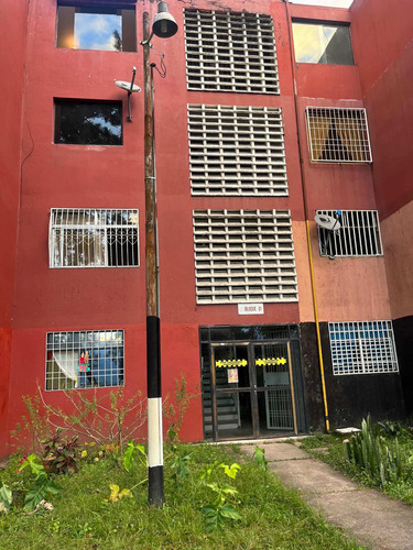 Imagen 4 de 14 de Apartamento En Pirineos Ii Con Financiamiento. San Cristobal