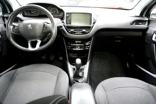 Peugeot 208 Allure At 1.6 Dqu162
