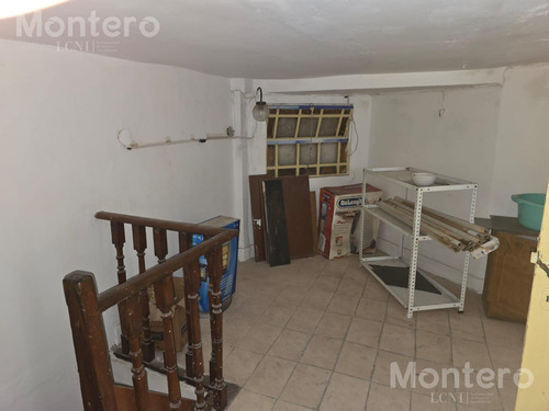 Departamento En Congreso , 7 Ambientes Con Patio Y Balcon