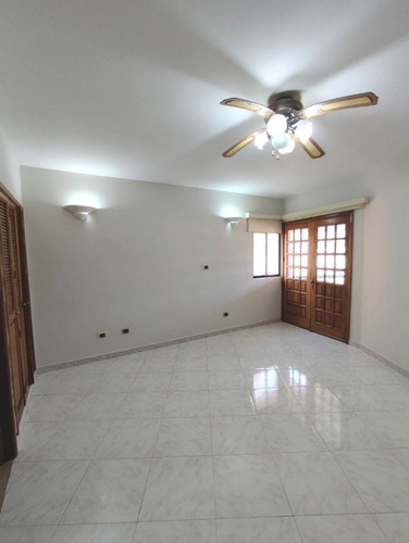 Imagen 15 de 15 de Apartamento En Terrazas Del Paraíso Urb. El Bosque Valencia, Carlos Tona , 04129305244, Ata-bg01