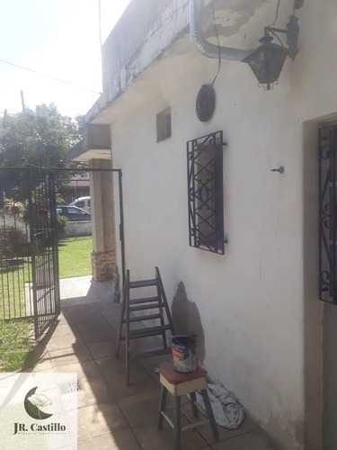 Casa 4 Ambientes Venta Padua