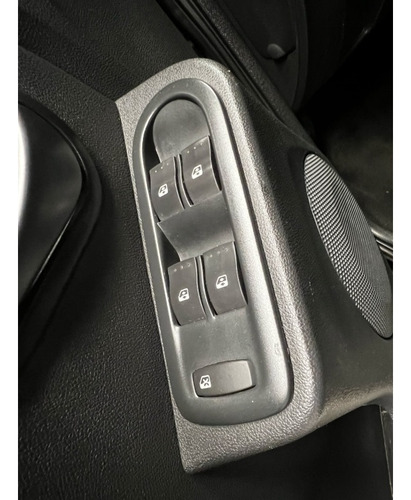 Renault Sandero 1.6 PRIVILÉGE 16V FLEX 4P AUTOMÁTICO