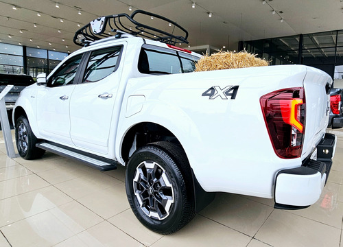 Nissan Frontier PLATINUM 4X4 AUT