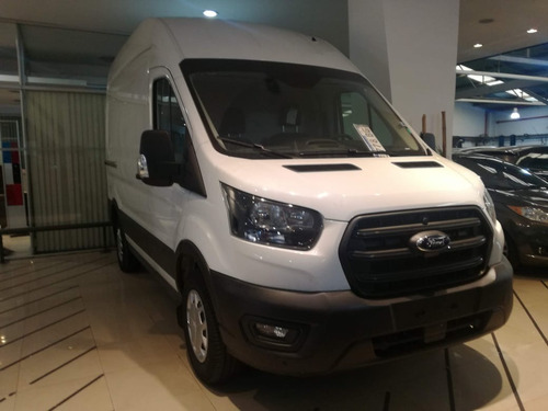 Imagen 22 de 23 de Ford Transit Diesel 2.2l 4x2 Furgon Larga Te 2023 0km 3