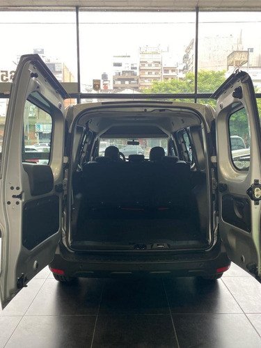 Imagen 17 de 18 de Renault Kangoo Confort Express 5a Anticipo Oferta 0km (lf)