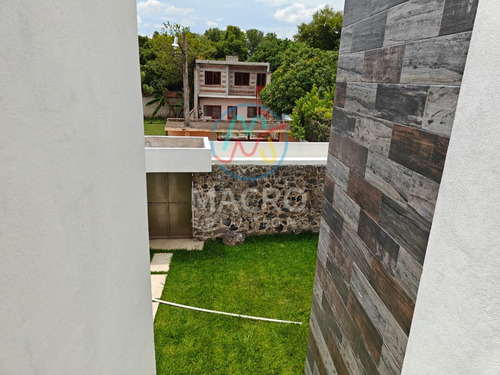 Casa En Venta En Col. Otilio Montaño Apta A Créditos Con 3 Recamaras