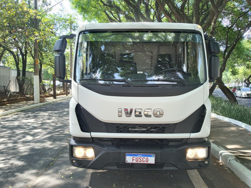 Iveco  Tector 9190 2020 Carroceria Metálica Único Dono Novo