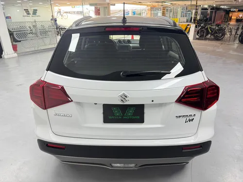 Suzuki Vitara Live At