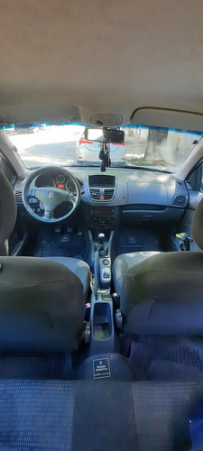 Peugeot 207 1.4 Active 75cv
