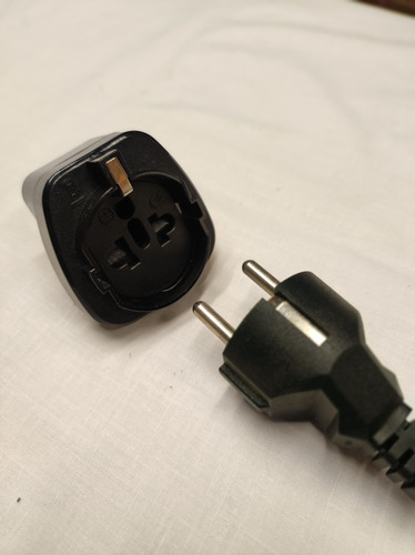 Adaptador Enchufe Americano Pata Plana Shuko 220volt
