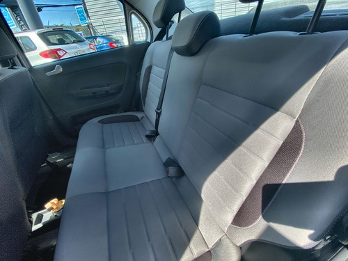 Volkswagen Voyage 1.6 Highline Mt