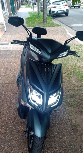 Imagen 4 de 5 de Sunra Hawk Moto Scooter Electrico
