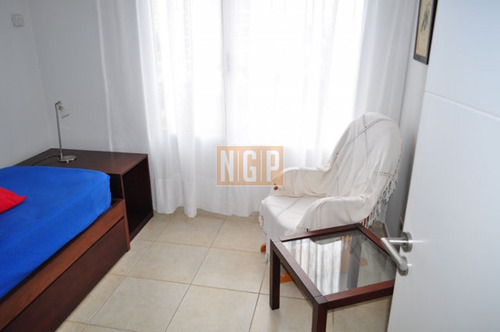 Edificio Torre O En Playa Brava En Exclusividad !!!!!!!!- Ref: 11353