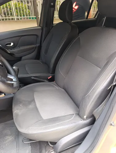 Renault Logan 1.6 Expression / Life +