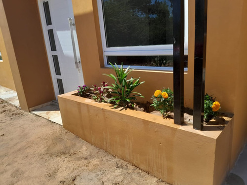 Vendo Casa (amoblada) Metros Del Rio Y Guardería De Lancha. (plano Y Escritura) 3 Meses.
