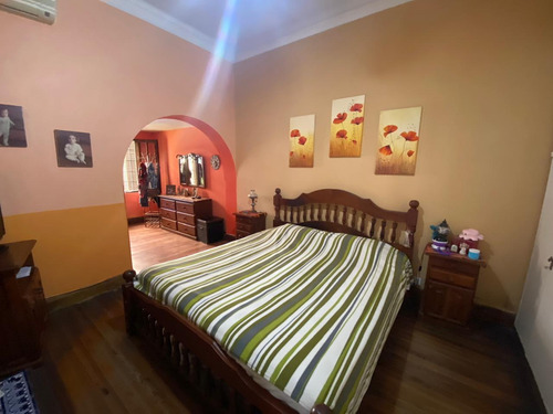 Casa En Lomas De Zamora Este