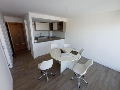 Imagen 4 de 16 de 1 Dormitorio, Gge , Nuevo, Piscina, Gimnasio, Barbacoa, Renta !!
