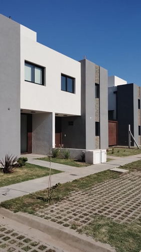 Apto Crédito Duplex 3 Dorm. Introva Housing!!