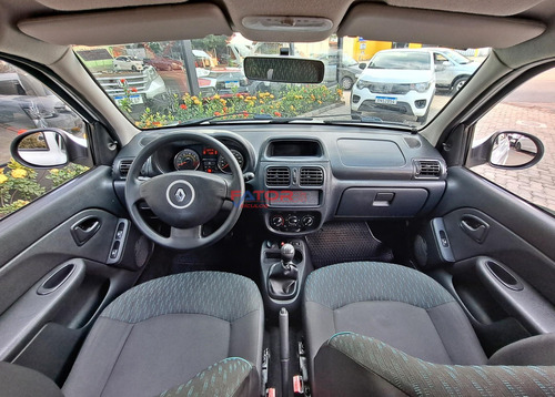 Renault Clio Expression Hi-Flex 1.0 16V 5p