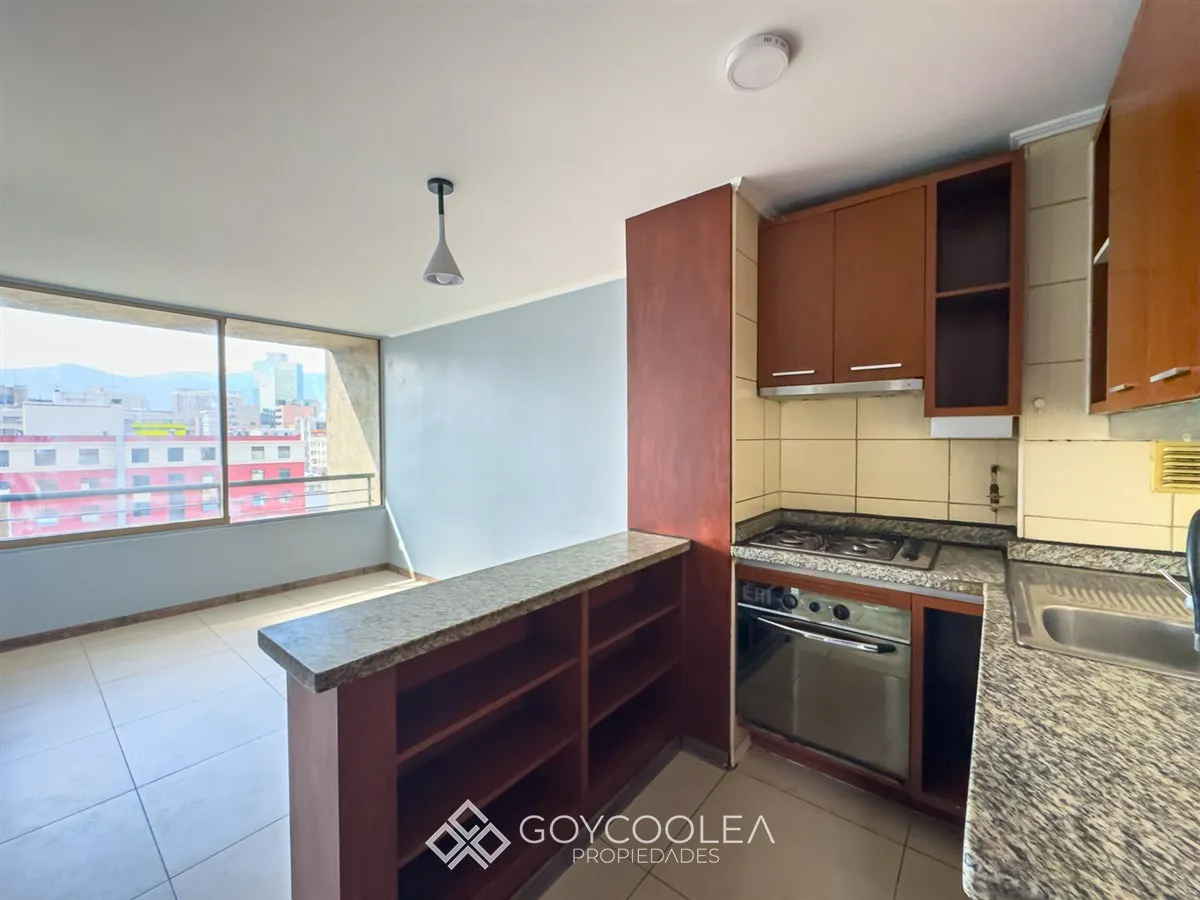 Imagen 2 de 15 de Departamento En Arriendo De 2 Dorm. En Santiago