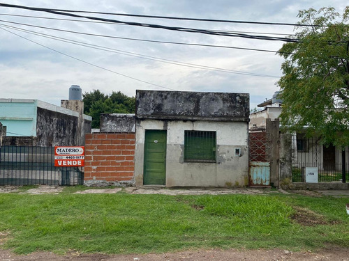 Imagen 1 de 9 de Venta -lote Con Casa A Refacccionar O Demoler - San Miguel