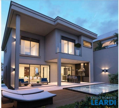 Imagem 2 de 3 de Casa Em Condomínio - Tamboré - Sp - 623919