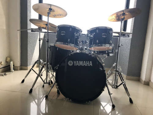 Imagen 5 de 10 de Batería Yamaha Platillos Paiste Y Dream Original