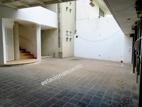 Edificio De Tres Niveles En Venta En Queretaro Quintas Del Marques Gc